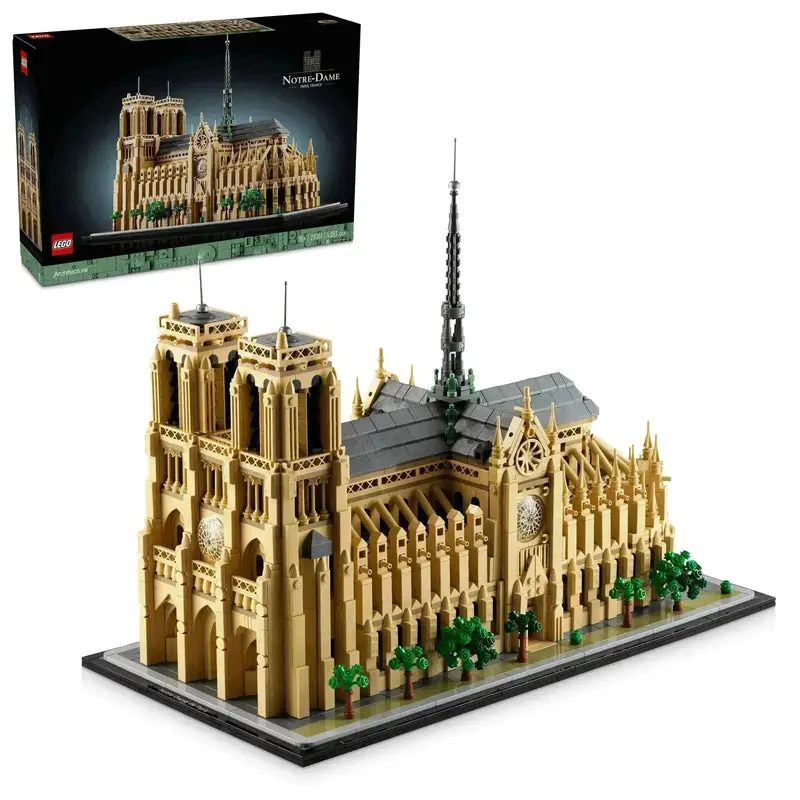 LEGO Architecture: Notre-Dame Cathedral Paris Replica (Set 21061)