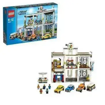 LEGO City Garage with Mini Vehicles (4207)