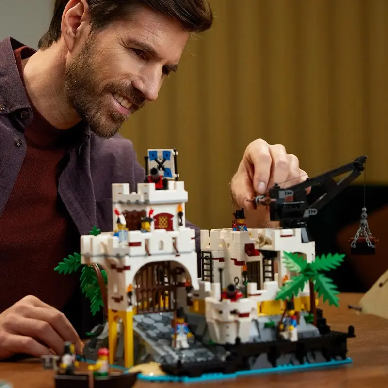 LEGO Creator Eldorado Fortress Modular Castle Set (10320)