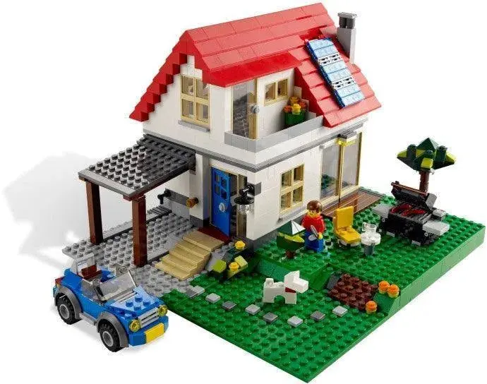 LEGO Creator Hillside Cottage Model 5771