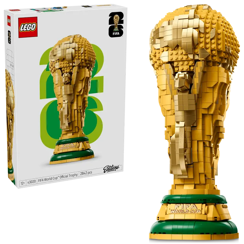 LEGO Editions Official FIFA World Cup Trophy – Collectible 3D Build with Poseable Minifigure – Commemorative Gift for Fans Age 12+ and Football Collectors