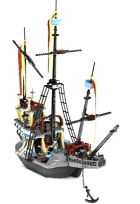 LEGO Harry Potter Durmstrang Ship with Exclusive Minifigures (Set 4768)