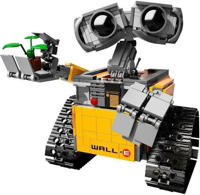 LEGO Ideas WALL·E Collectible Figure Set (21303)