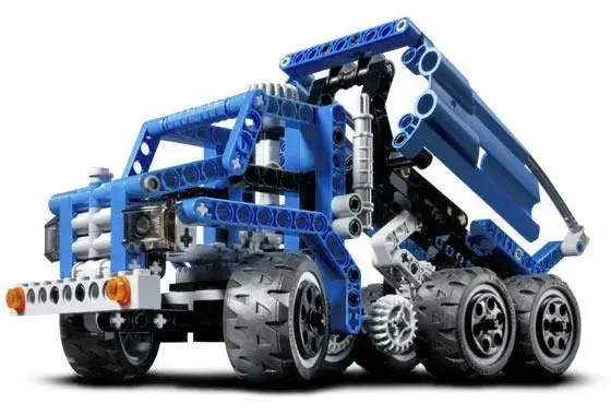 LEGO Technic Dump Truck 8415 – Tipping Bed Heavy Hauler