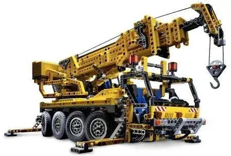 LEGO Technic Mobile Crane 8421 – Rotating Boom Construction Toy